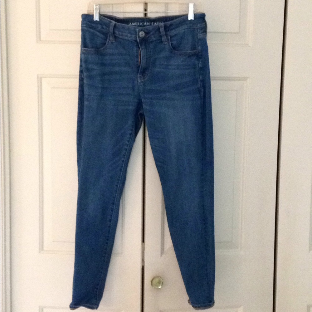 American Eagle Mid Rise Jegging